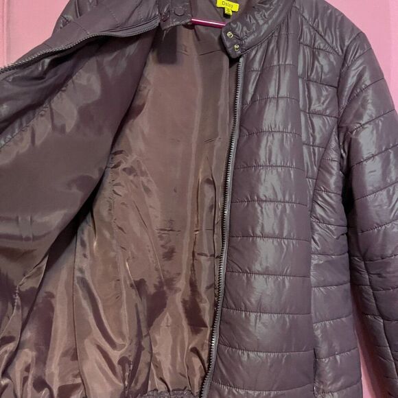 Daisy XLβPurple Puffer Jacket Coat Lite and Unbelievably Comfy Like NEW - Picture 5 of 11